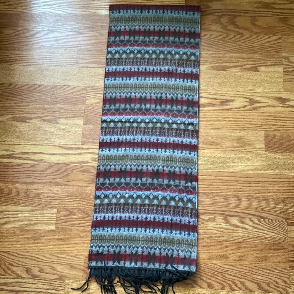 D&Y Softer than Cashmere Men’s Fringe Scarf